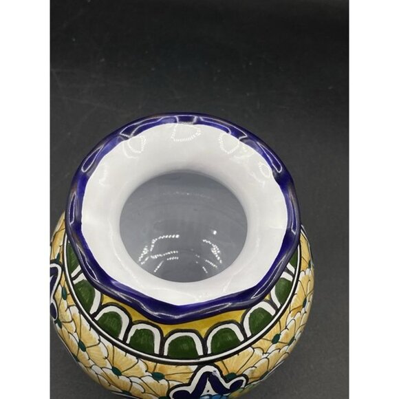 Mexican Puebla Talavera Signed Hernandez Folk Art Pottery Vase Ruffled 4 3/4” - Picture 8 of 10